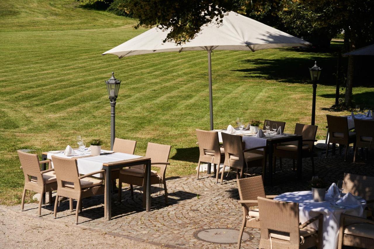 Gaestehaus Am Wasserschloss & Restaurant Wasserschloss Inzlingen Exterior photo